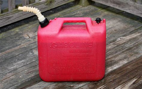 How To Siphon Gas From A Car Your Complete Guide Defiel Prepper