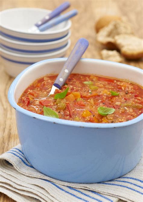 Flahavan’s chunky tomato and oat soup - Food Ireland Irish Recipes