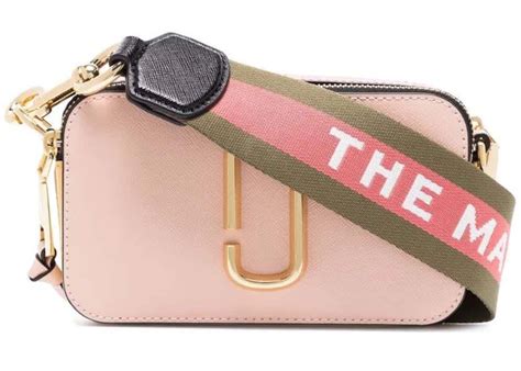 Marc Jacobs The Snapshot Pink Multi in Calfskin with Gold-tone - US