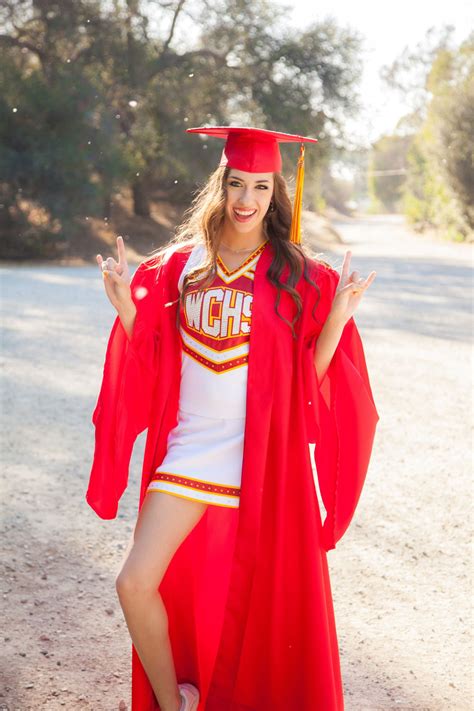 Senior Portrait Photo Picture Idea Cheer Cheerleader