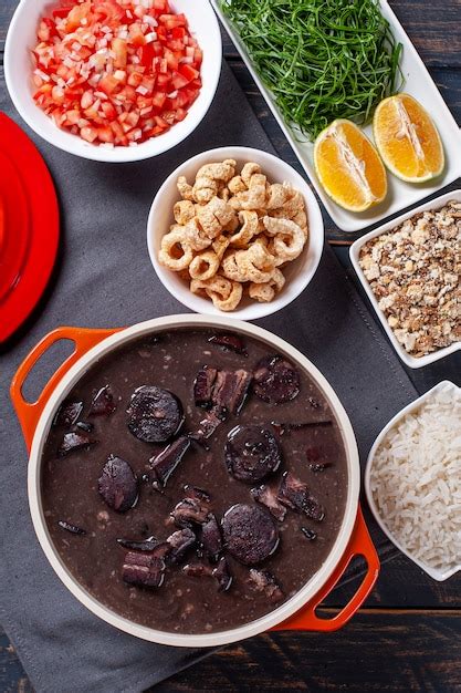 Plato T Pico Brasile O Llamado Feijoada Elaborado Con Frijoles Negros