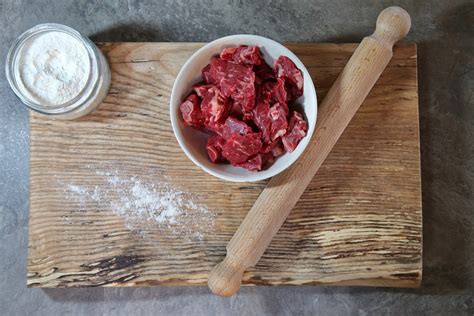 Diced Stewing Beef Round Chimneys Farm