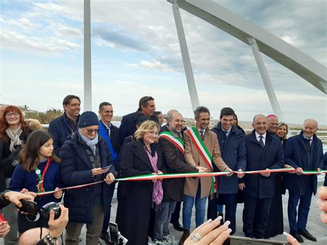 Inaugurato Il Nuovo Ponte Ciclopedonale Sul Fiume Ete