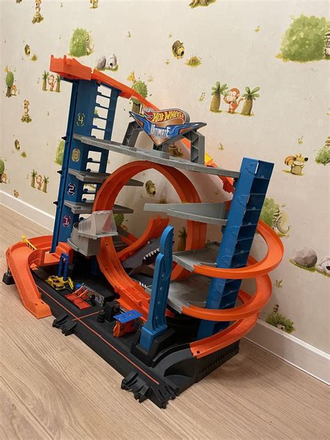 Мега гараж Hot Wheels легендарный гараж с акулой Mattel Конструкторы Астана на Olx