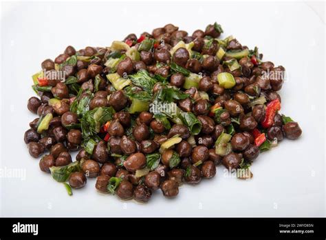 black chickpea salad high  protein boiled black chana  chickpea