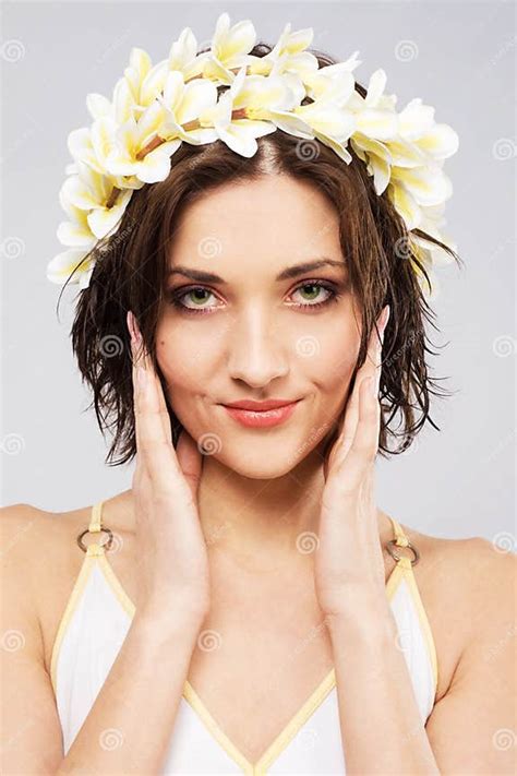 Young Beautiful Woman In Flower Crown Stock Image Image Of Beauty