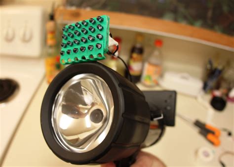 Infrared Flashlight With Screen Uncovers What’s Hidden | Hackaday