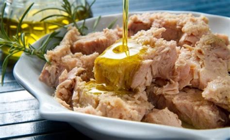 Тунец в собственном соку. Калорийность на 100 грамм, бжу для похудения ...