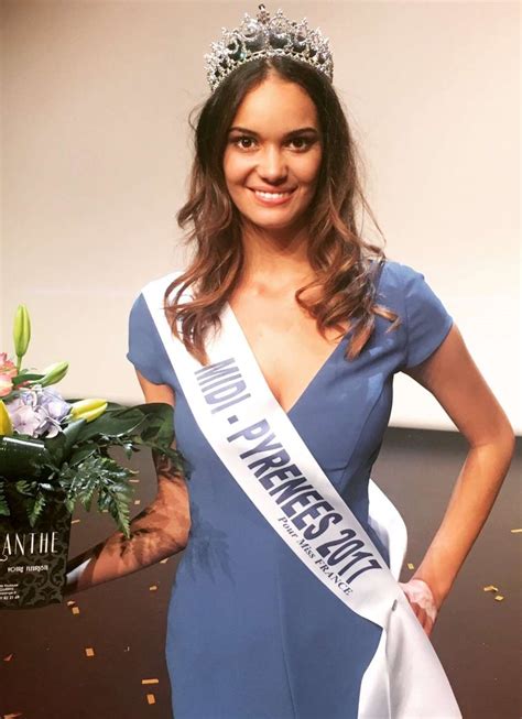 En Images Découvrez Les 30 Candidates Au Titre De Miss France 2018