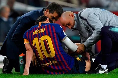 Lionel Messi Injury Update Barcelona Confirm Broken Arm With Captain