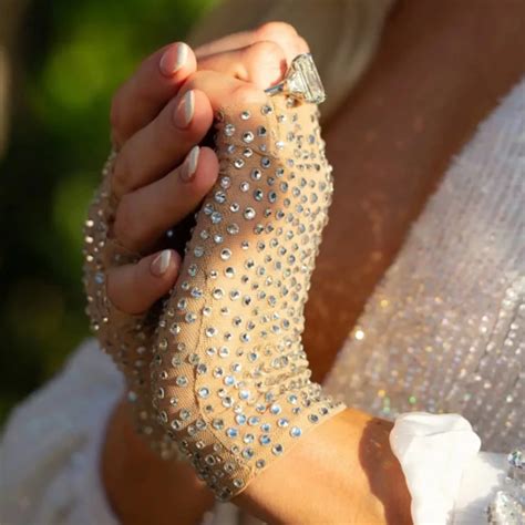 Paris Hilton Gloves Nude Wedding Bridal Shiny Rhinestones Gloves White