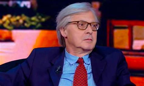 Chi è Vittorio Sgarbi biografia curriculum fidanzata e figli