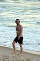 Thom Yorke Is Shirtless Shirtless Thom Yorke Just Jared