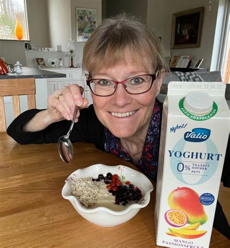 Valio yoghurt utan fett och tillsatt socker – Förnöjsamhet och ...