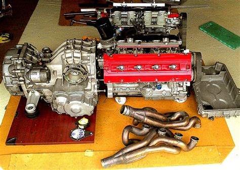 Racecarsdirect.com - Ferrari F355 engine & gearbox package