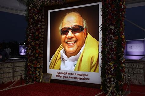 Oppn Leaders to Attend Karunanidhi Statue Inauguration at DMK HQ