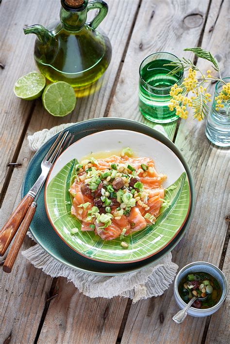 Carpaccio De Saumon Aux C Pres Olives Et Pignons