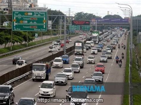 Trafik Perlahan Di Lebuh Raya Utama Petang Ini Sinar Harian