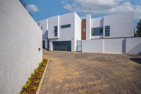 Bedroom Townhouse For Sale In Hyde Park Killarney