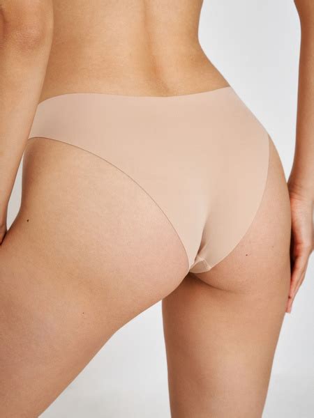 Трусы Женский Infinity Lingerie бразильяна слипы Трикотаж бежевый глянец размер 48 Китай