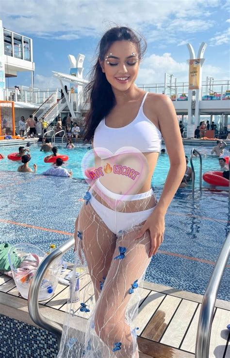 Julia Hot Escort Agency