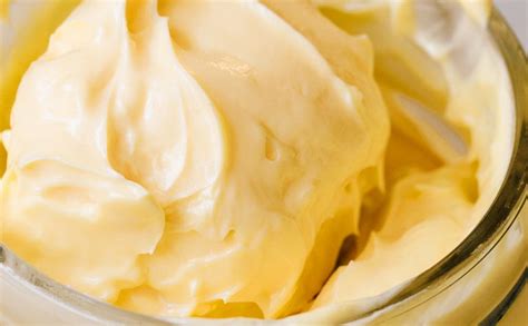 Homemade Churned Butter - Joanas World Recipes