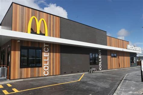 Brand new McDonald’s with ‘new look’ opens in Barrhead - creating 110 jobs!