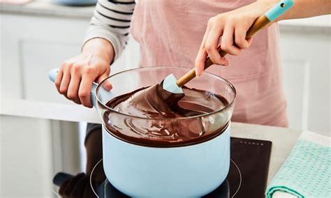 How To Melt Chocolate Dr Oetker