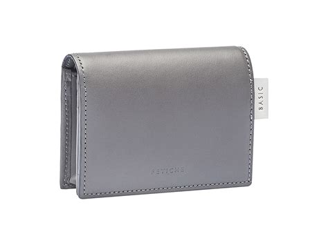 Серое компактное портмоне из натуральной кожи от FETICHE