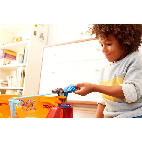Hot Wheels City Deluxe Set FNB Maxíkovy hračky