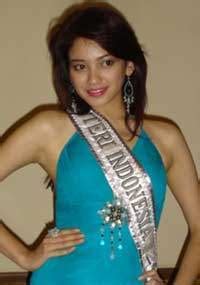 Foto Hot Agni Pratistha Seksi Berita Komunitas