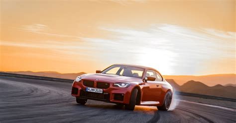 BMW показали прощальний бензиновий спорткар (відео)