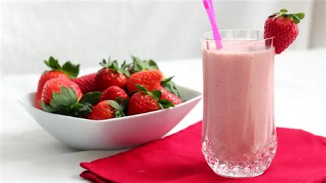 Resep Strawberry Milkshake Di Rumah Minuman Segar Pelepas Dahaga