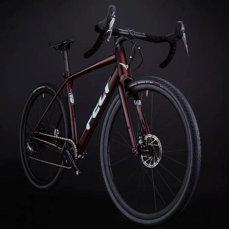 Felt Breed 20 Gravel Bike | Merlin Cycles