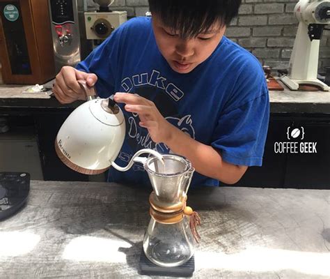 Pour Over Drip Coffee Makers Comparison and Review