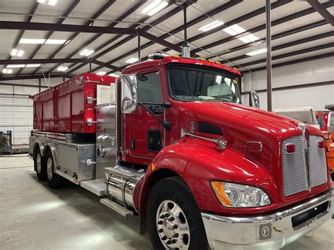 3 Fouts Bros Williams Fire Dept 3000 Gallon Tanker Pass Side