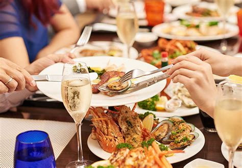 Seafood Dinner Buffet Caravelle Hotel Saigon Official Website