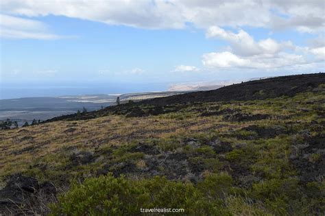 Hawaii Volcanoes: World's Second Largest Volcano - Travel Realist