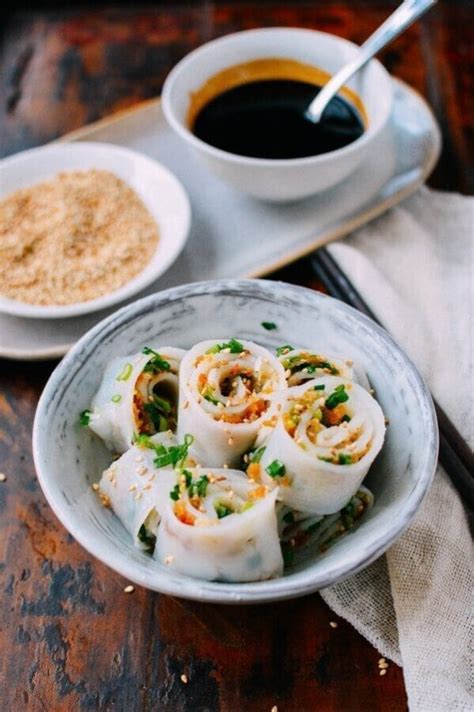 A Cheung Fun Recipe Homemade Rice Noodles Two Ways The Woks Of Life