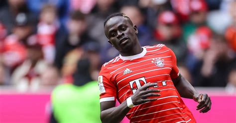 Report Sadio Mané Wants To Stay At Bayern Munichso Whats Next Bavarian Football Works