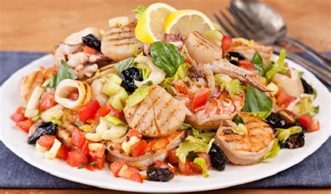 Grilled Seafood Salad | TLN