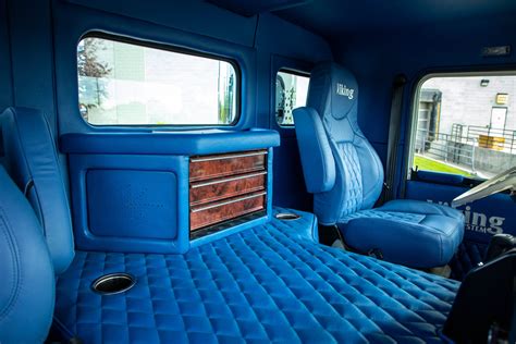 1972 KENWORTH Cabover Interior