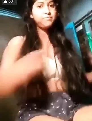 Free Indian Years Girl Boobs Porn Videos XHamster