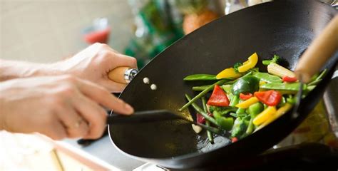 Ventajas De Aprender A Cocinar Con El Wok Trucos Y Consejos Cocina