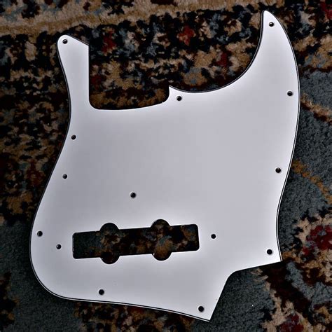 W D Jazz Bass Style Pickguard 3 Ply 11 Hole Parchment Reverb