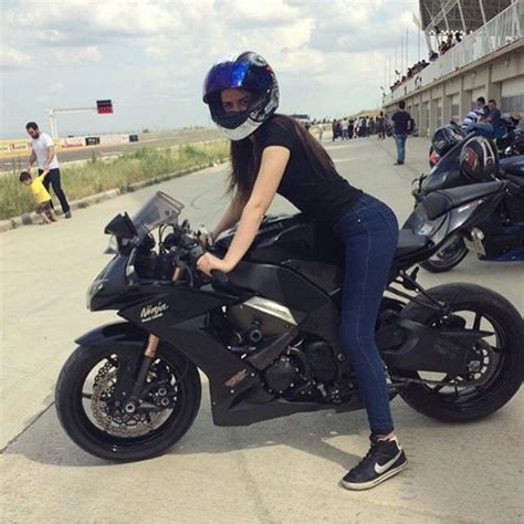 Biker Girl On Kawasaki Ninja Biker Girl Biker Chick Biker Babes