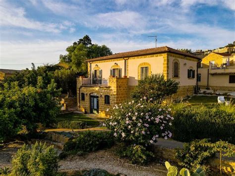 13 Best Hotels in Agrigento – Hand-picked Hotels