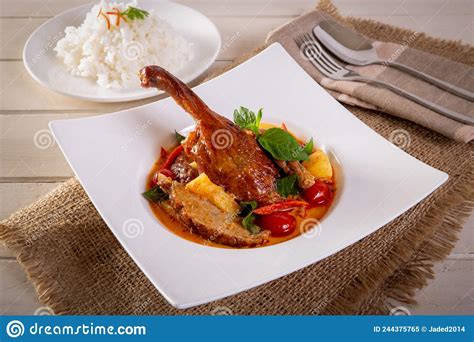 Kaeng Pled Ped Yang Roasted Duck In Red Curry Stock Image Image Of