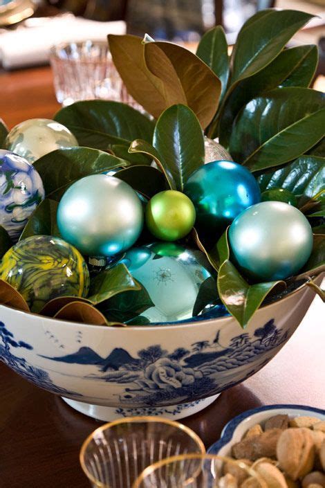 24 Creative DIY Christmas Bowl Displays - Shelterness