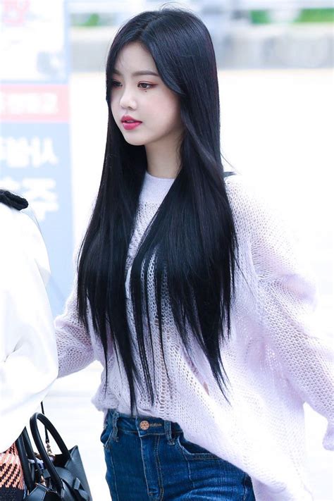 Pin De Rhai 라이 Em G I Dle Looks Beleza Asiática Feminino